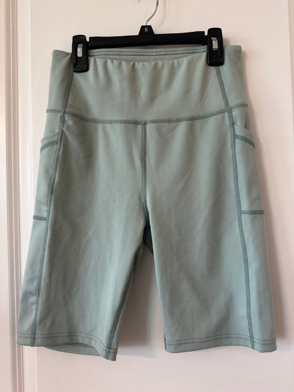 DYCE Active Sage Green Biker Shorts Women's Size M